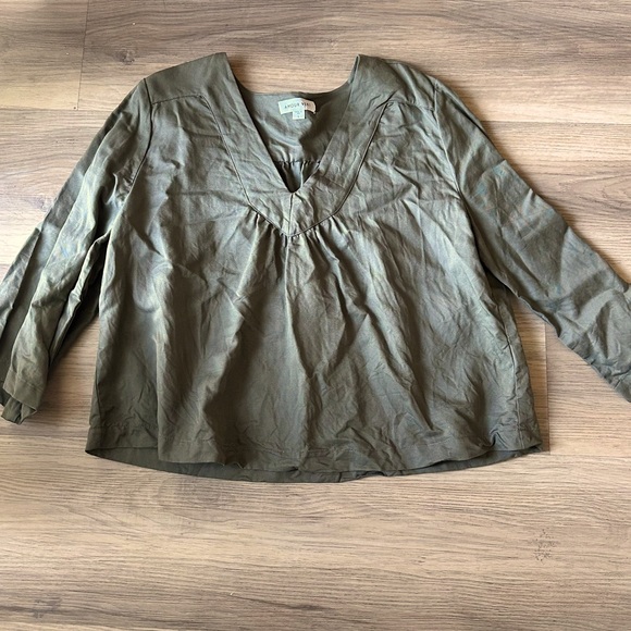 Amour Vert Olive Green Women's Top L - Picture 1 of 5